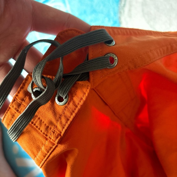 Women 4 90s Patagonia Swimsuit - Picture 6 of 6